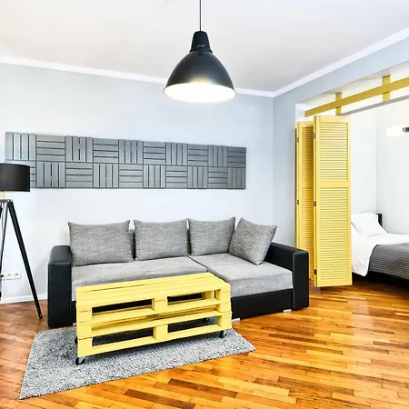 Urban Apartment *